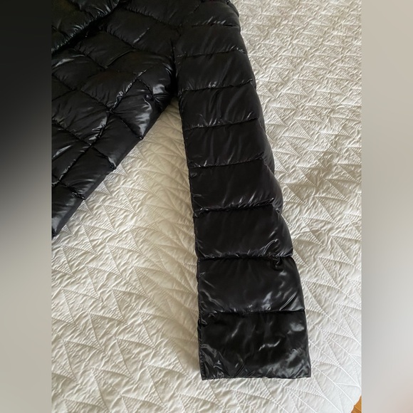 HERNO Amelia Stand Collar Down Coat - Picture 3 of 13